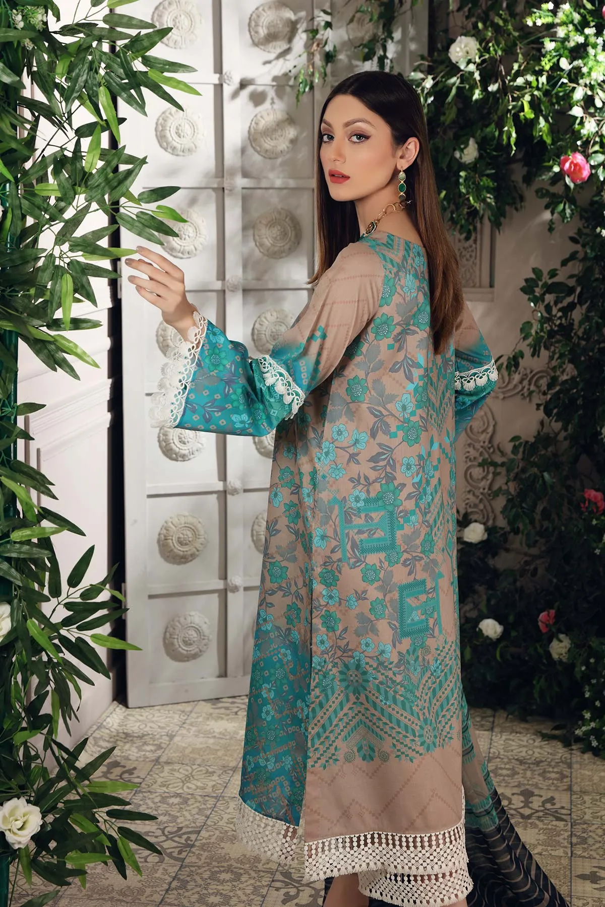 3-Pc Printed Lawn Unstitched With Lawn Dupatta CP22-80