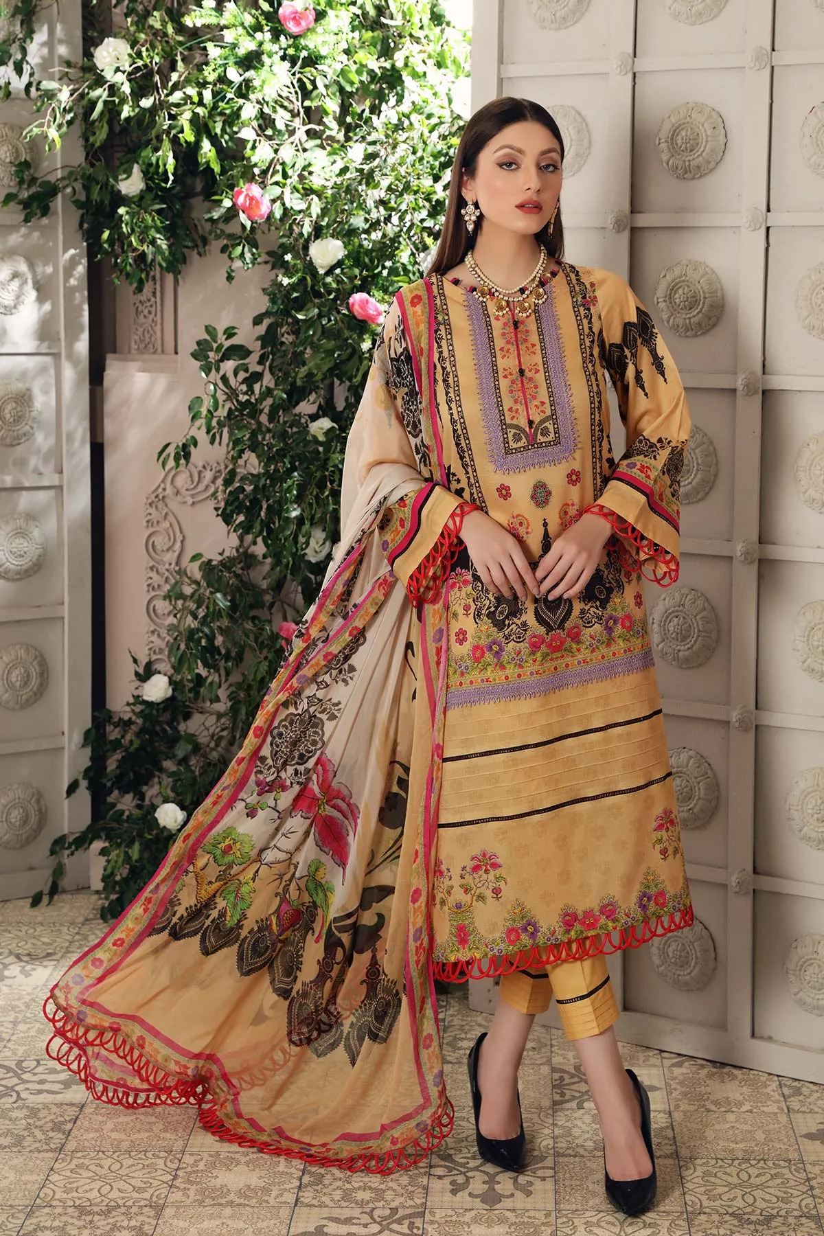 3-Pc Printed Lawn Unstitched With Lawn Dupatta CP22-81