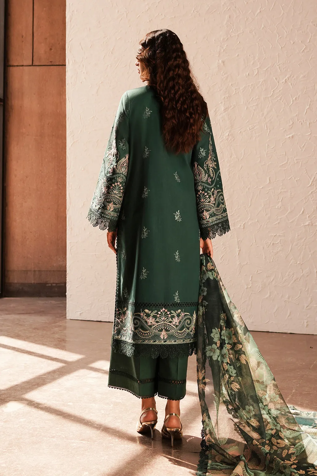 Afrozeh Festive Unstitched Chikankari Lawn 3Pc Suit AL-24-V4-04 VIRIDIAN