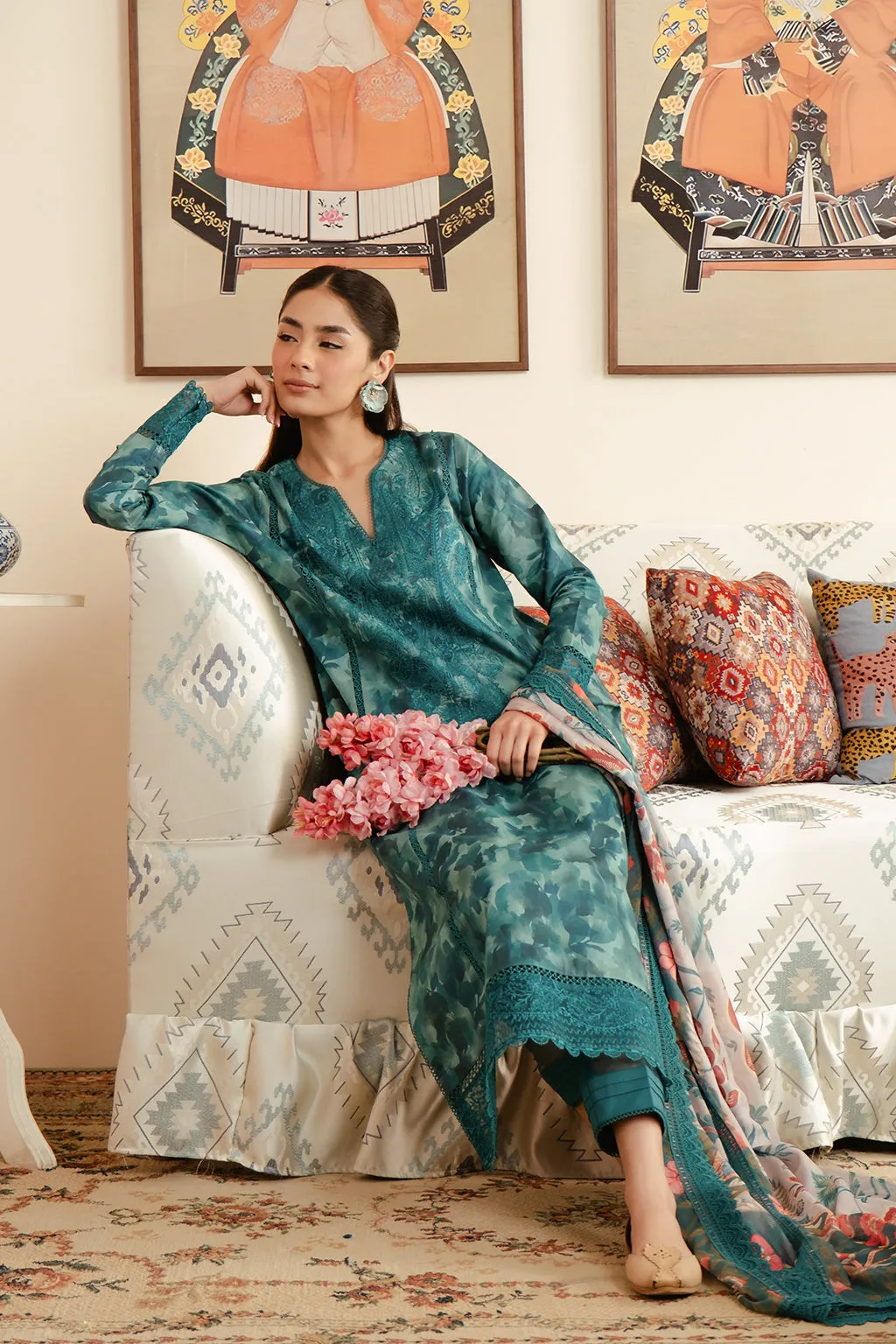 Afrozeh Malina Embroidered Luxury Lawn Unstitched 3Pc Suit AL-24-V3-01 CEILA