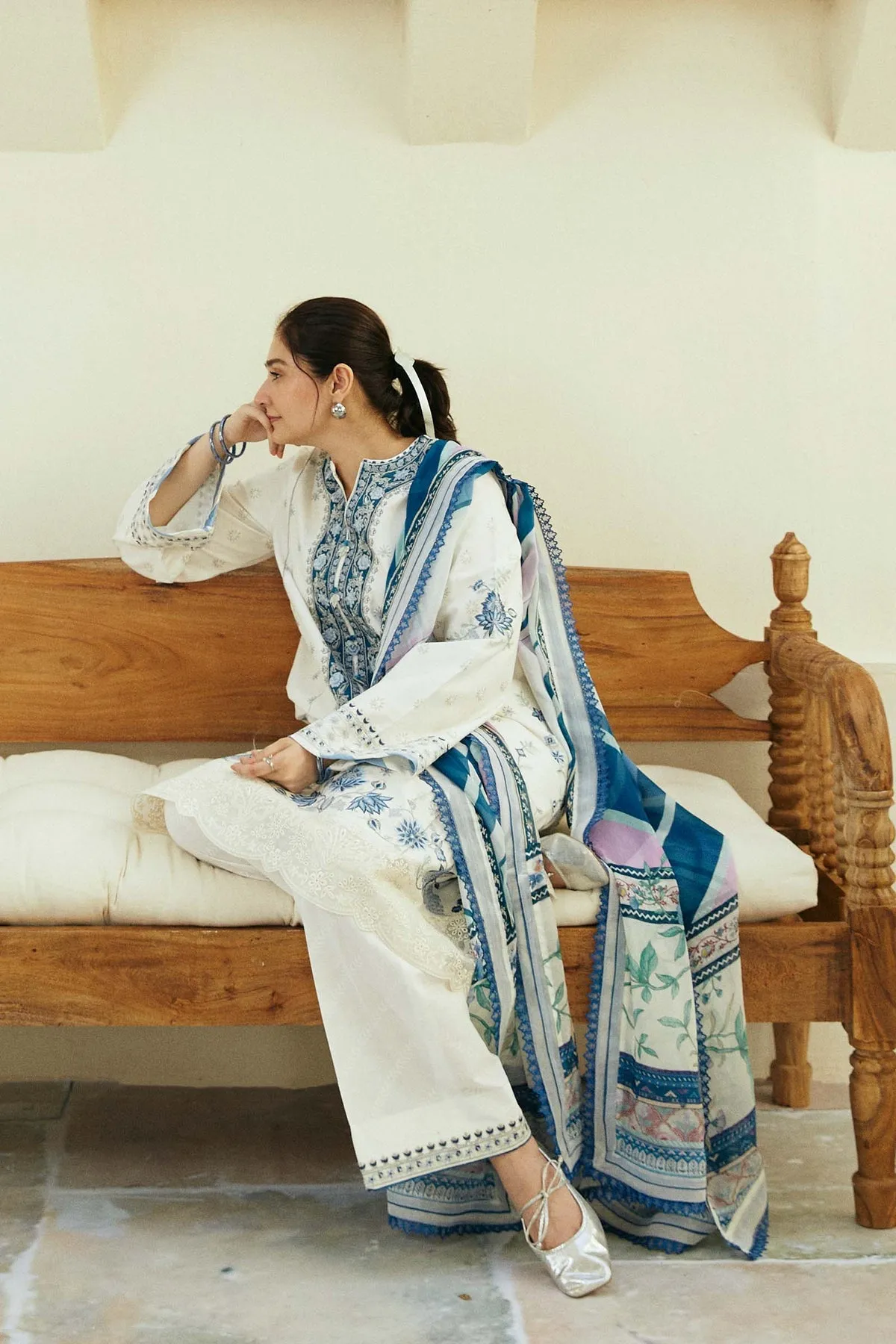 Coco by Zara Shahjahan eid edit Lawn Unstitched 3Pc Suit D-04 IVORY