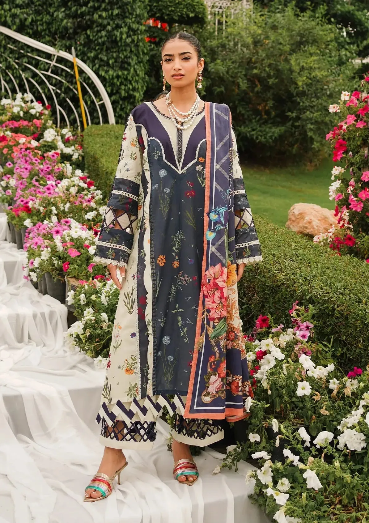 Elaf Premium Printed Lawn Unstitched 3Pc Suit EEP-08B - Breeze Together