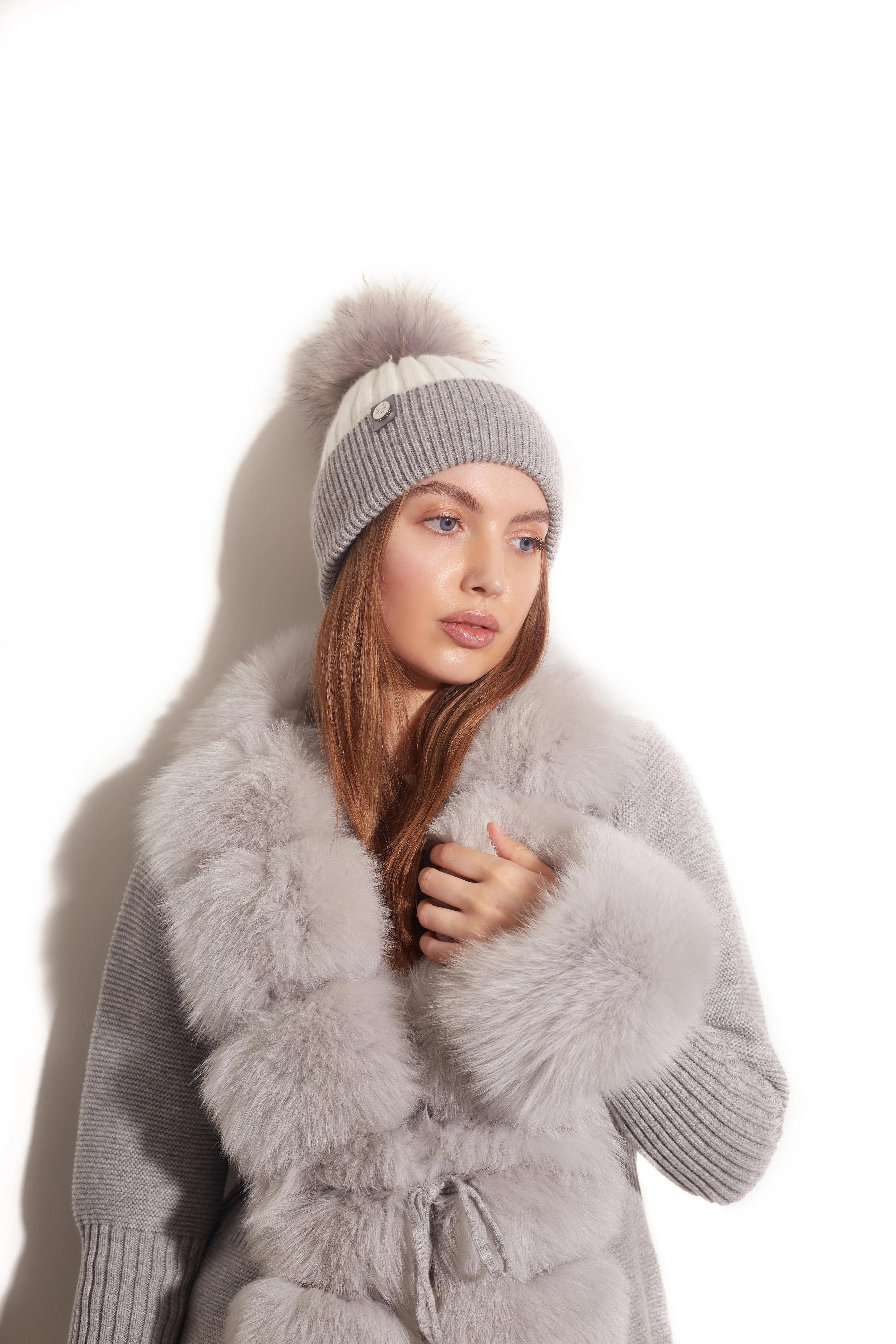 Harley Pom Pom Hat - White/Grey