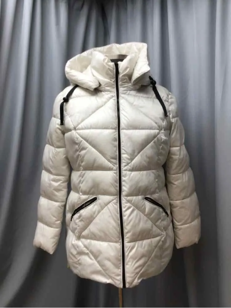 KENDALL & KYLIE SIZE X LARGE Ladies COAT