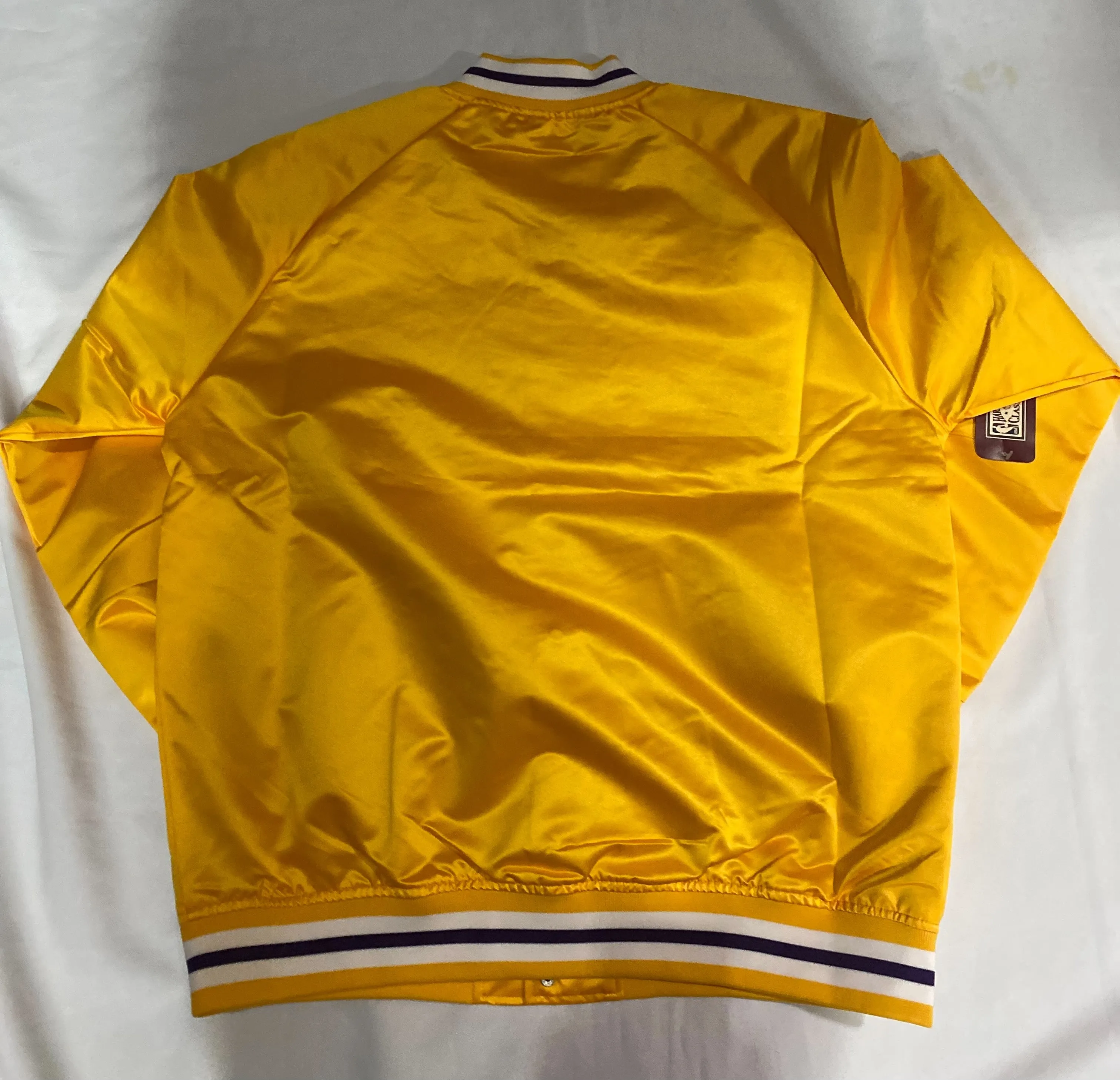 Los Angeles Lakers Mitchell & Ness NBA Lightweight Satin Men Jacket - Gold