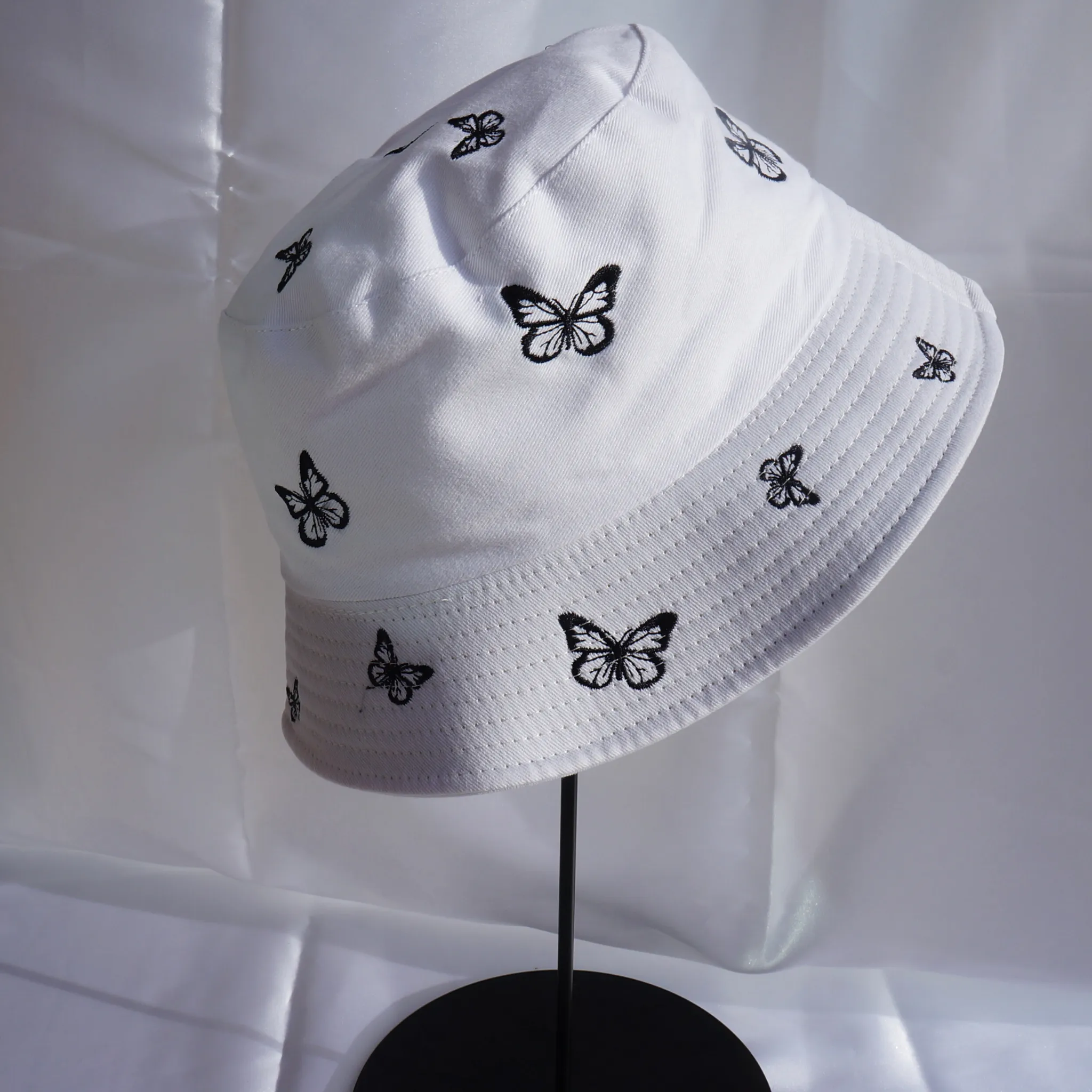 Mariposa Bucket Hat