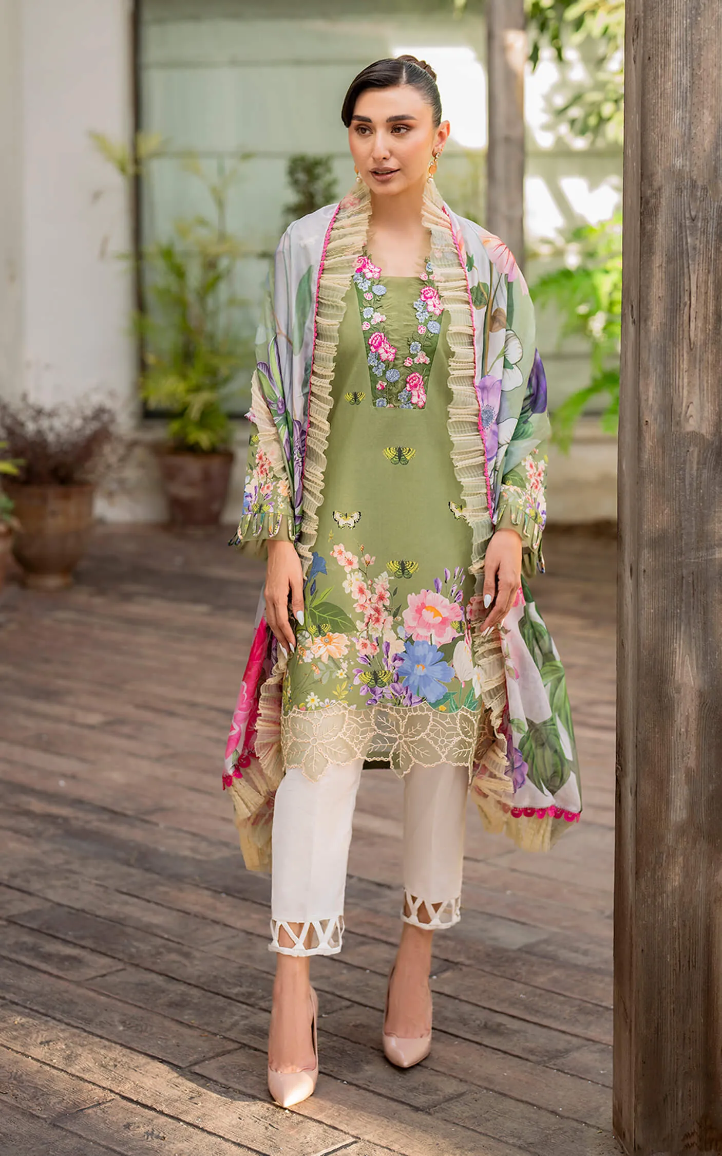 Meraki by Asifa & Nabeel Embroidered Lawn Unstitched 3Pc Suit MK-07 Meyna