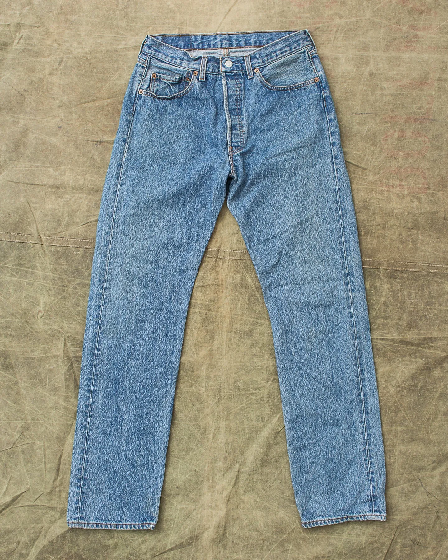 No. 2 Vintage 90's Levi's 501 Jeans W33/L34