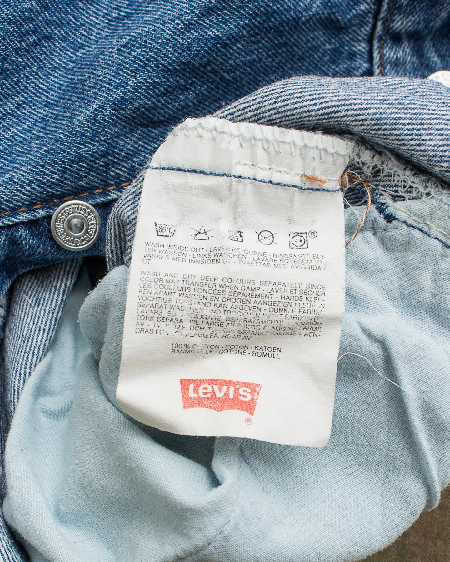 No. 2 Vintage 90's Levi's 501 Jeans W33/L34