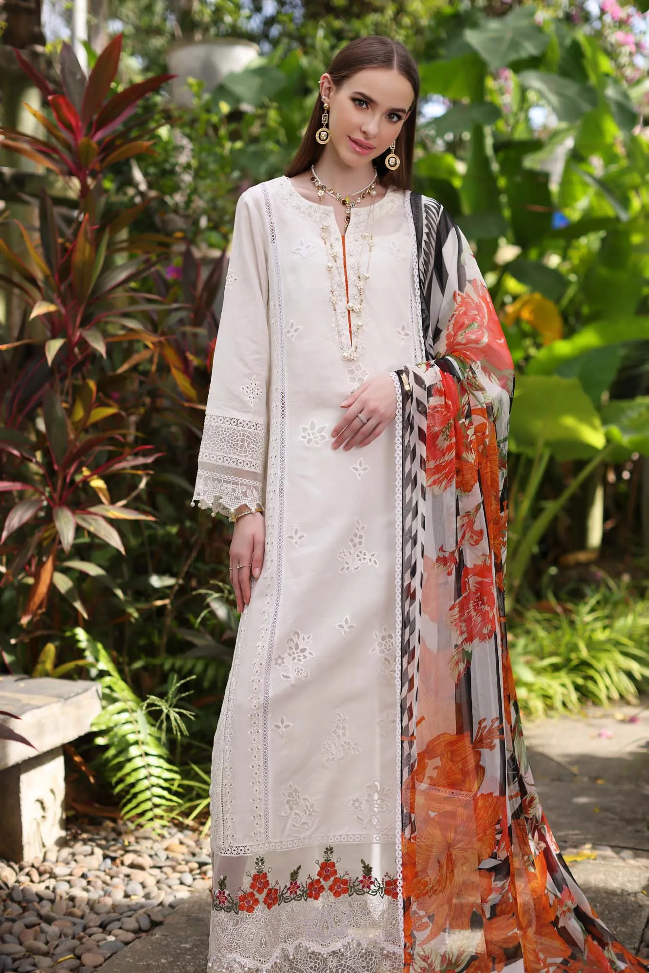 Noor by Saadia Asad Luxury Chikankari Lawn Unstitched 3Pc Suit D-06B