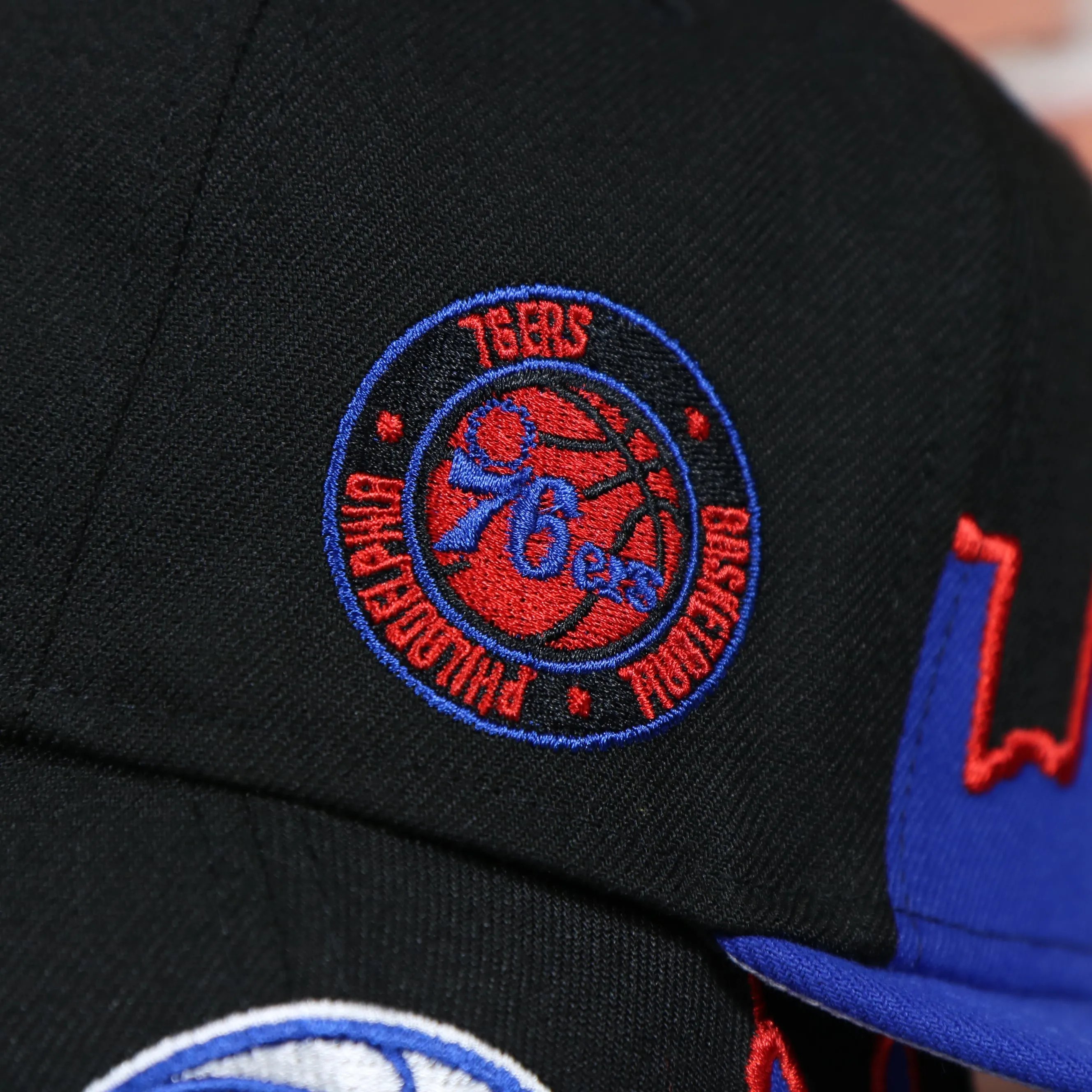 Philadelphia 76ers City Skyline Side Patch 9Fifty Snapback Hat | Philadelphia Skyline 950