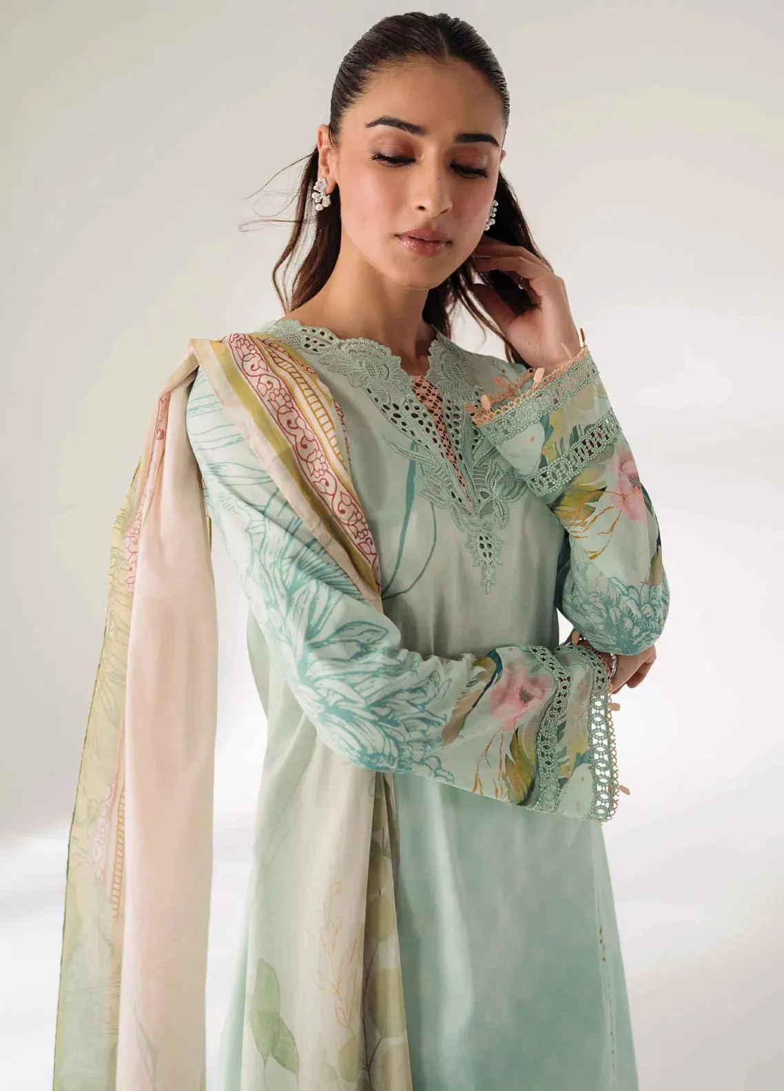 QPrints by Qalamkar Embroidered Lawn Unstitched 3Pc Suit AR-04 NELLA