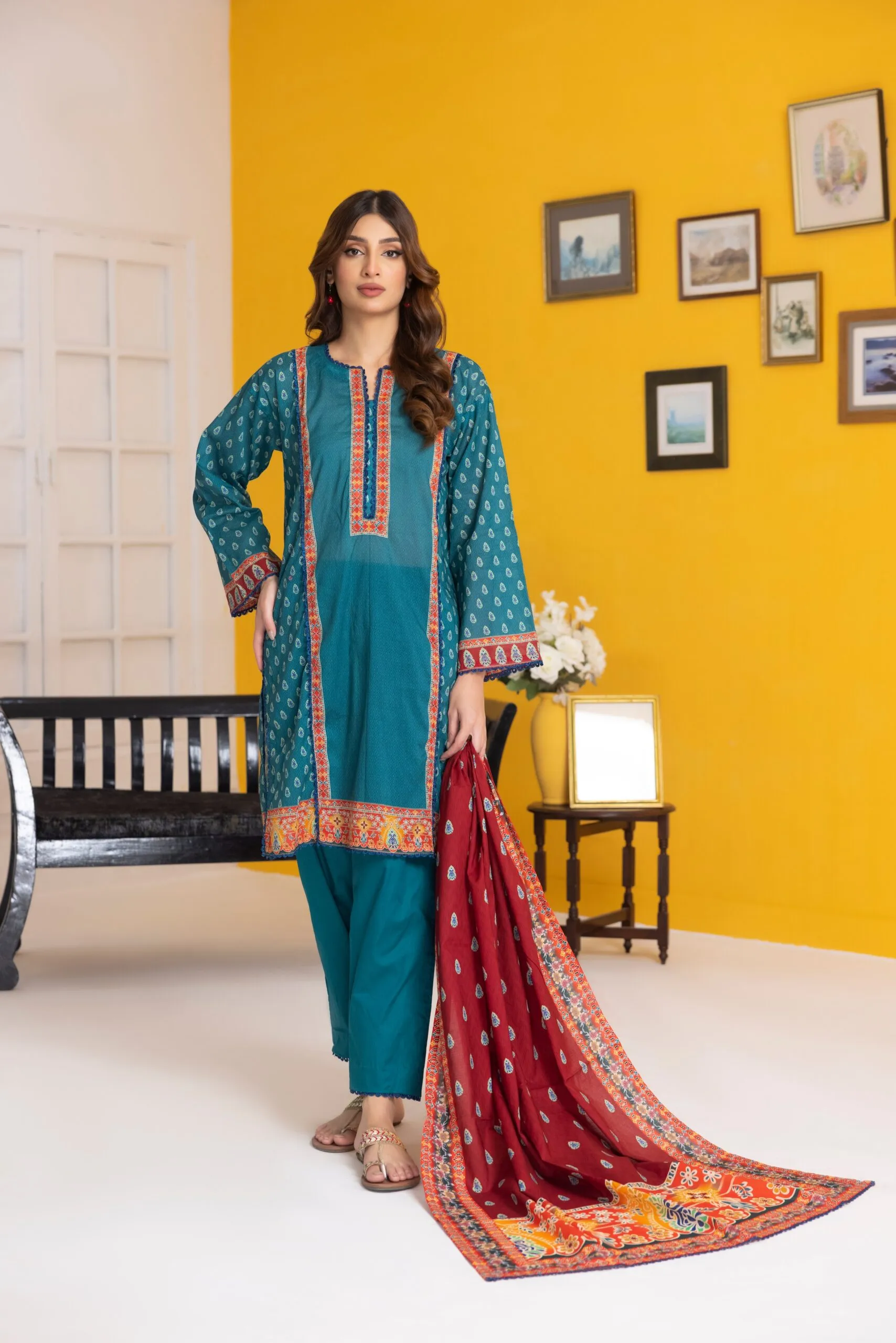 Regalia Salina Vol-25 Unstitched Digital Printed Lawn 3Pc Suit S25-04