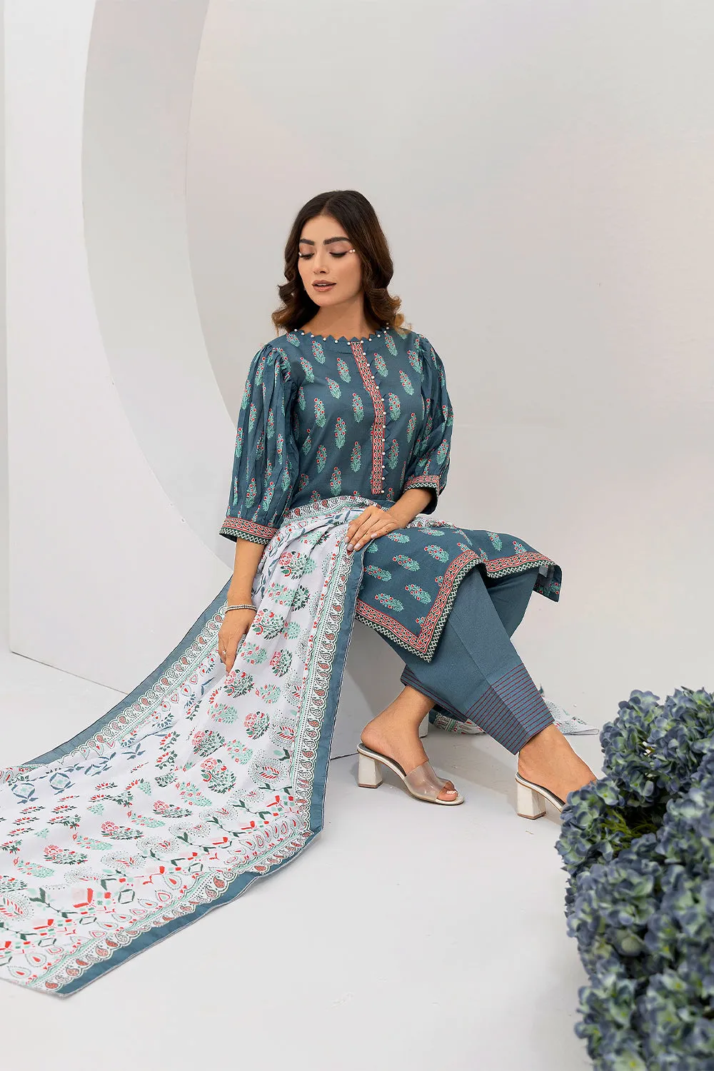 Safwa Praha Vol-03 Digital Printed Lawn Unstitched 3Pc Suit SPH-24