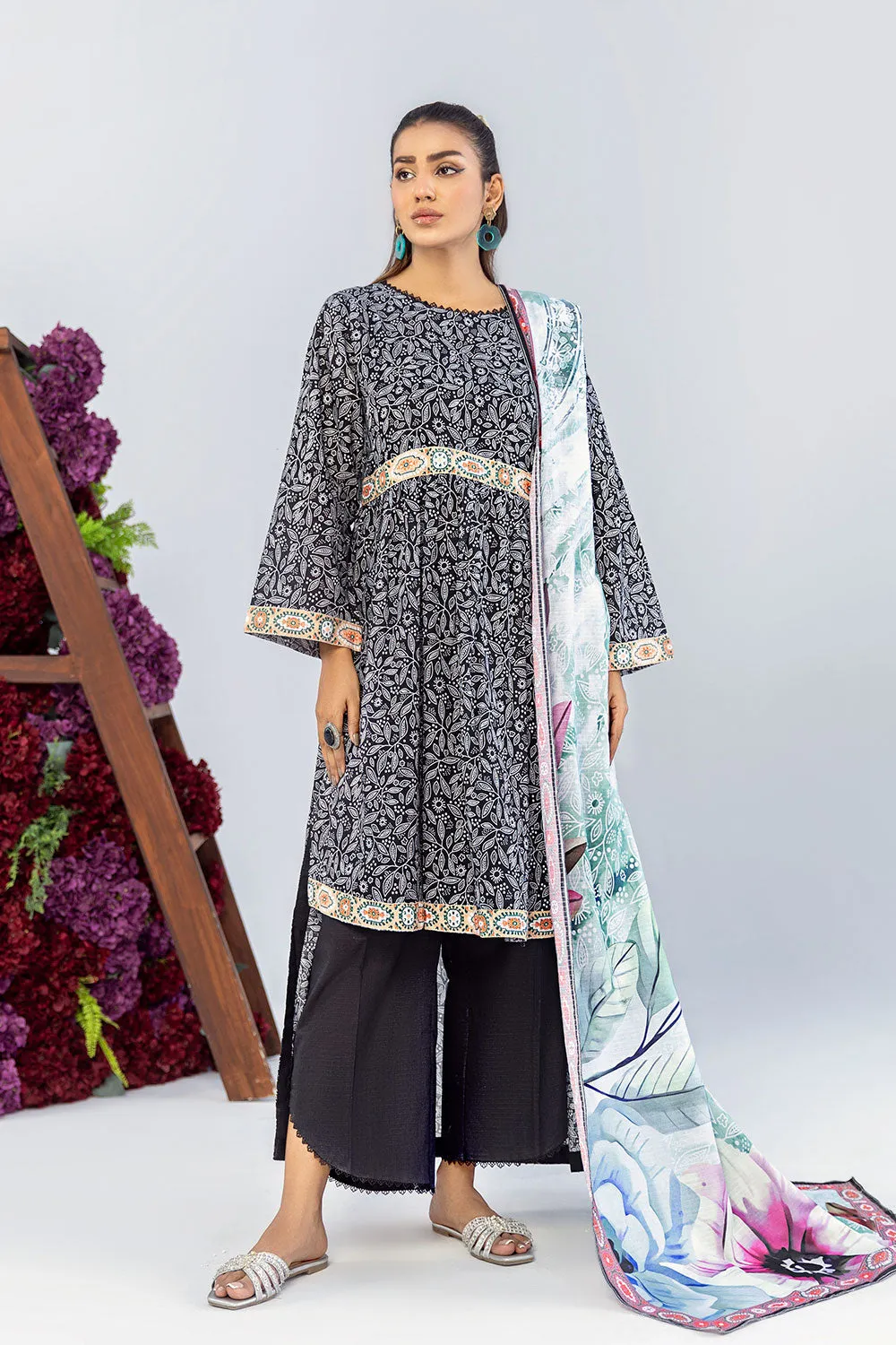 Safwa Safron Vol-01 Fine Digital Printed Lawn Unstitched 3Pc Suit SAF-10