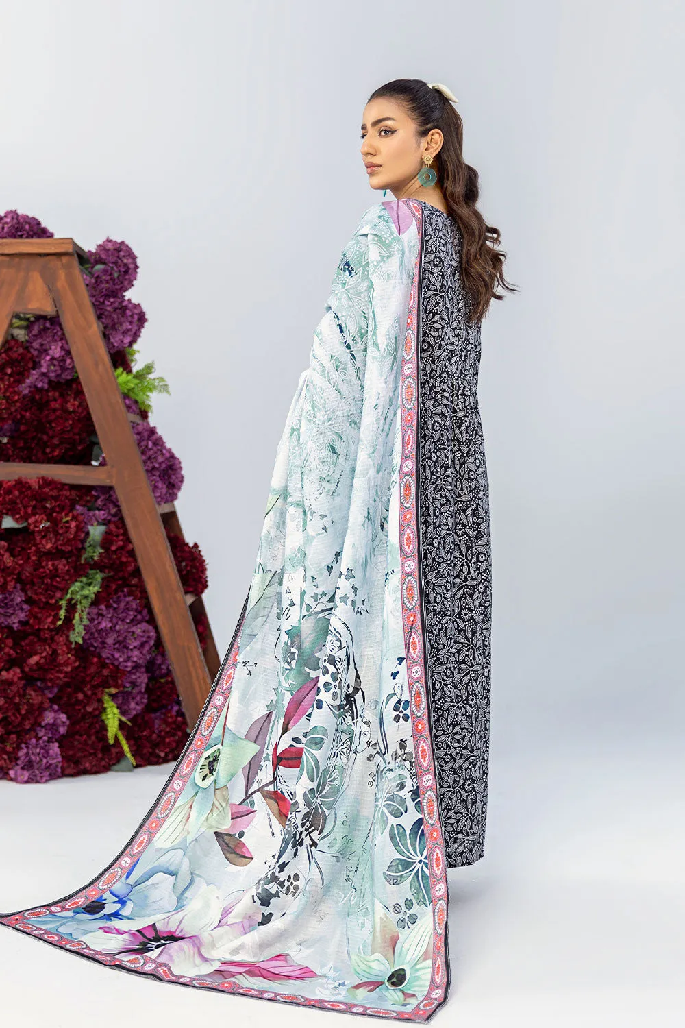 Safwa Safron Vol-01 Fine Digital Printed Lawn Unstitched 3Pc Suit SAF-10