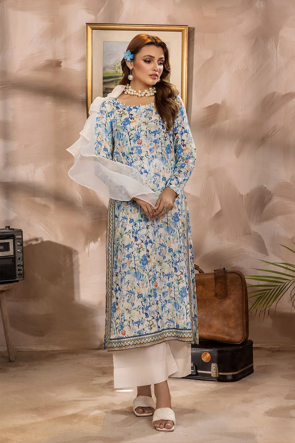 Safwa Safron Vol-03 Fine Digital Printed Lawn Unstitched 3Pc Suit SAF-25