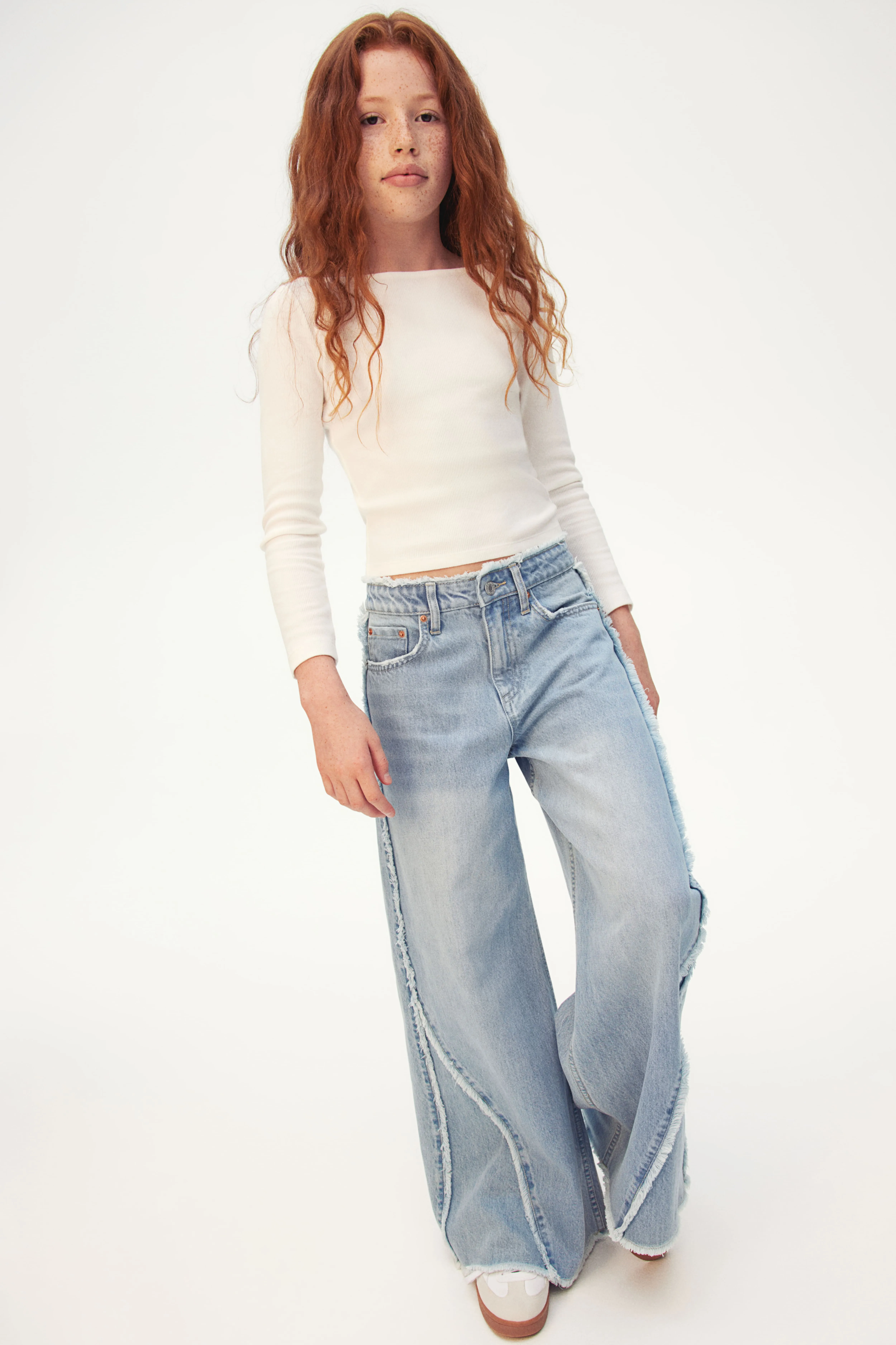 Super Wide Leg Jeans - Regular waist - Long - Light denim blue - Kids | H&M GB