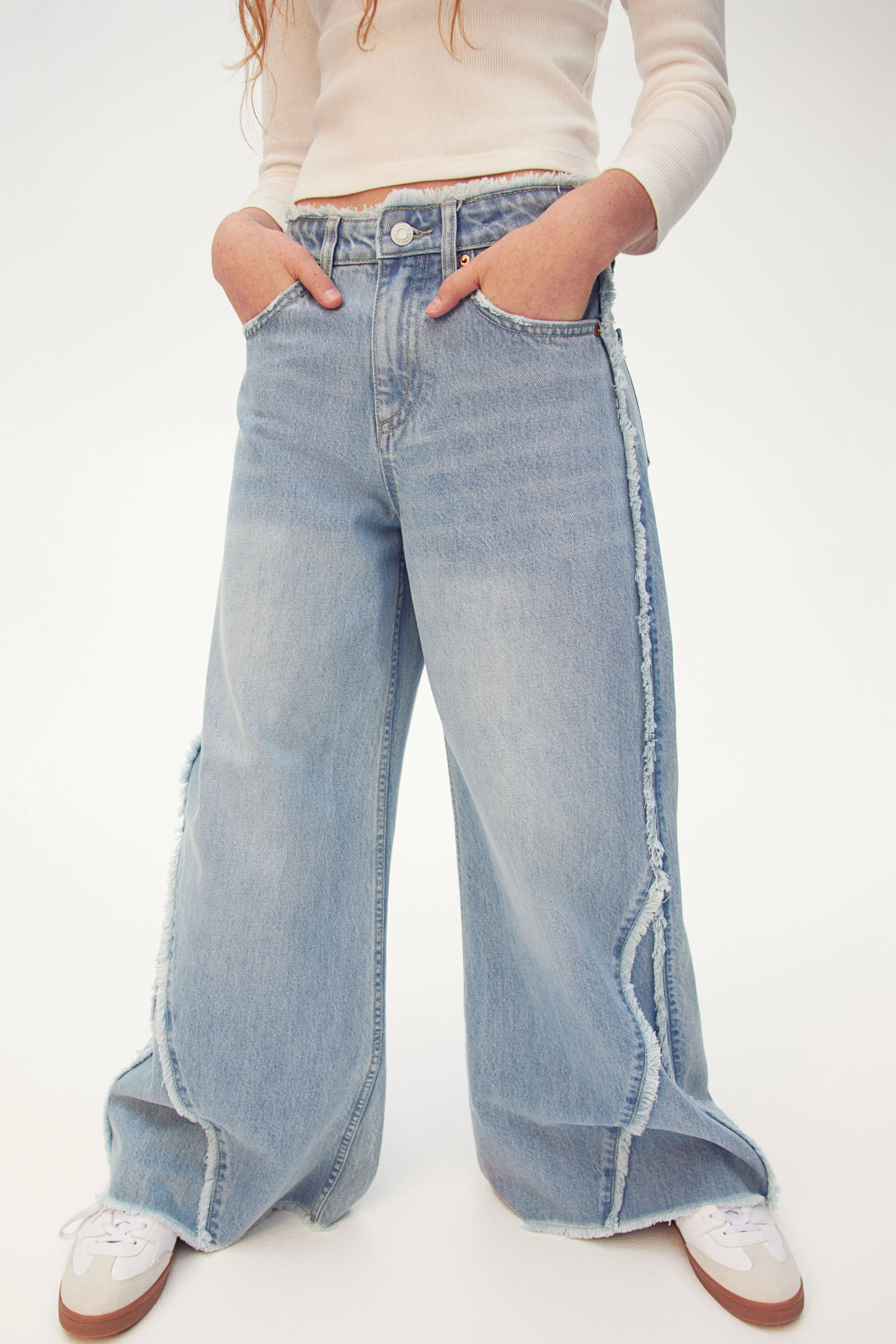 Super Wide Leg Jeans - Regular waist - Long - Light denim blue - Kids | H&M GB