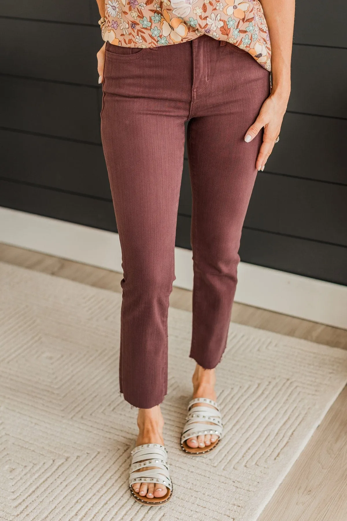 Vervet Slim Straight Jeans- Nikita Wash