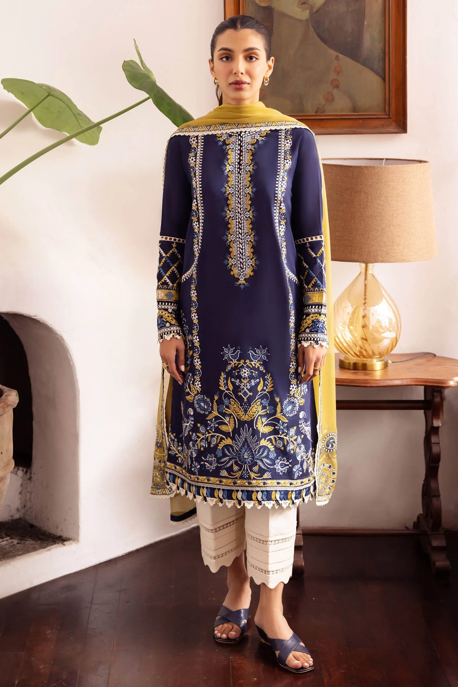 Zaha By Khadijah Shah Embroidered Lawn Unstitched 3Pc Suit ZL24-11A VEJAH